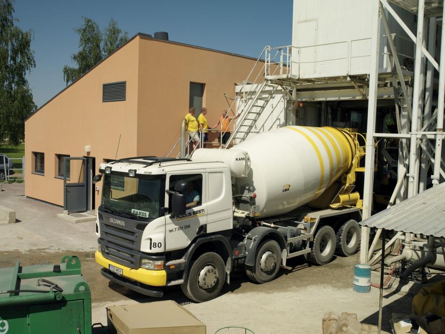  Scania P380 8x4 Mixer 2004 года  (фото 9 из 9)